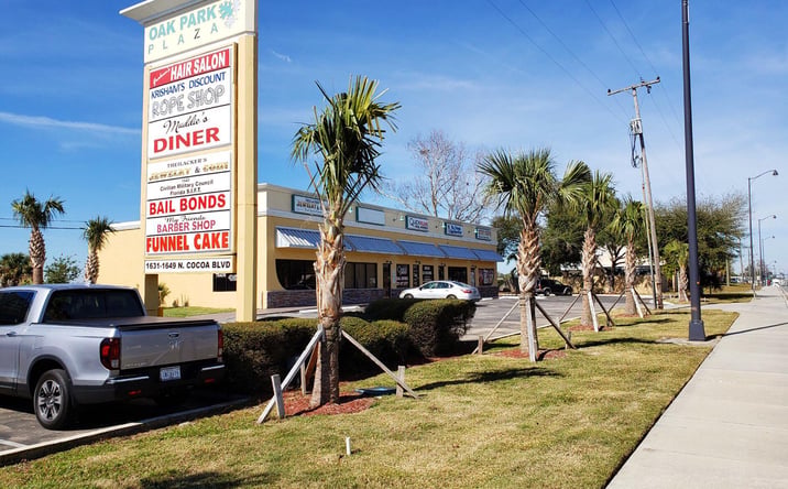 Pictures of Office, Retail property located at 1641 N Cocoa Blvd, Cocoa, FL 32922 for lease - image #1