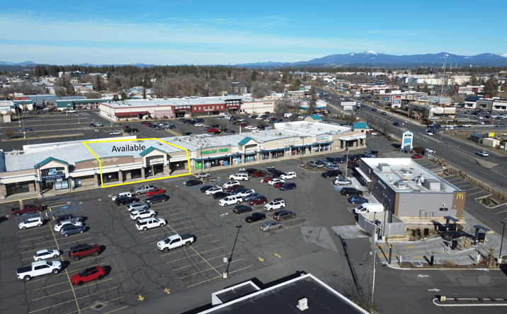 Pictures of Retail property located at 9312 N Division St, Spokane, WA 99218 for lease - image #1