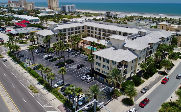 Pictures of Retail, Restaurant property located at 525 3rd St N, Jacksonville Beach, FL 32250 for lease - image #1