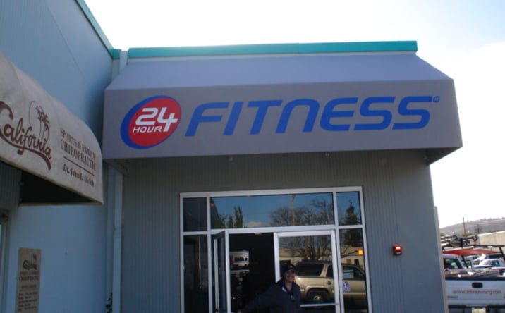 Pictures of Retail property located at 1650 Industrial Rd, San Carlos, CA 94070 for lease - image #1