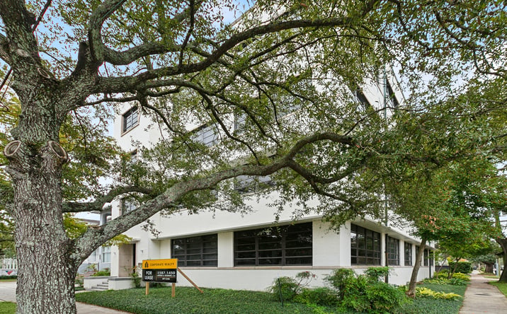 Pictures of Office property located at 4176 Canal St, New Orleans, LA 70119 for lease - image #1