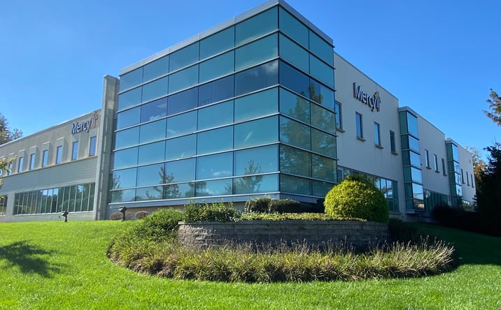 Pictures of Office property located at 714 Gravois Rd, Fenton, MO 63026 for lease - image #1