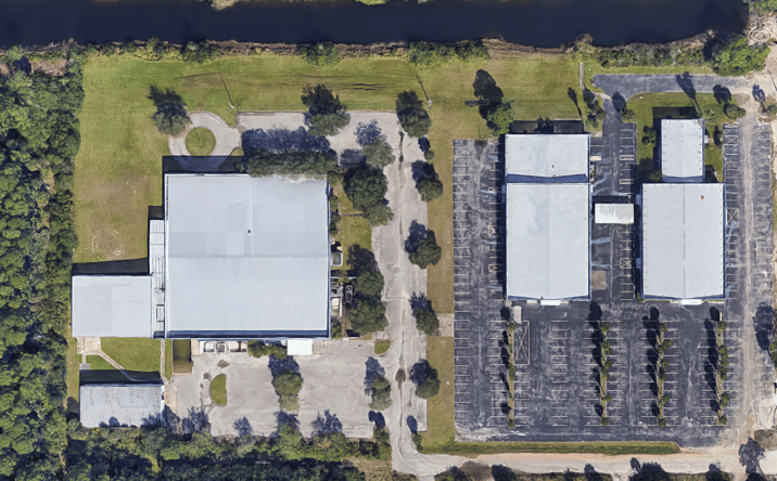 Pictures of Industrial property located at 600 N John Rodes Blvd, Melbourne, FL 32934 for lease - image #1