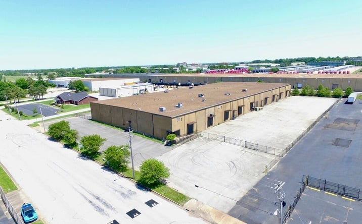 Pictures of Industrial property located at 4210 BF Goodrich Blvd, Memphis, TN 38118 for lease - image #1