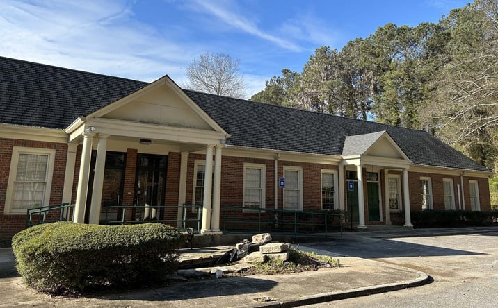 Pictures of Office property located at 4370 Georgetown Square, Dunwoody, GA 30338 for lease - image #1