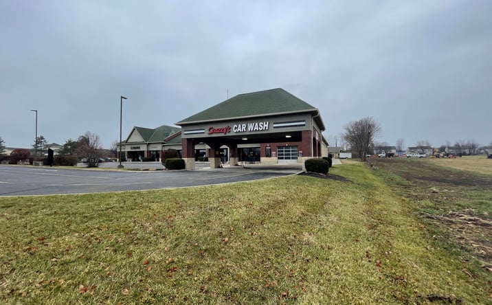 Pictures of Retail property located at 5948 Snider Rd, Mason, OH 45040 for lease - image #1