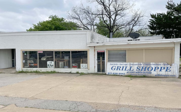 Pictures of Office, Land property located at 5828 E Belknap St, Haltom City, TX 76117 for lease - image #1