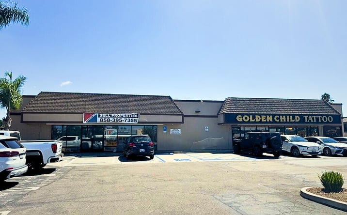 Pictures of Retail property located at 503 W Washington Ave, Escondido, CA 92025 for lease - image #1