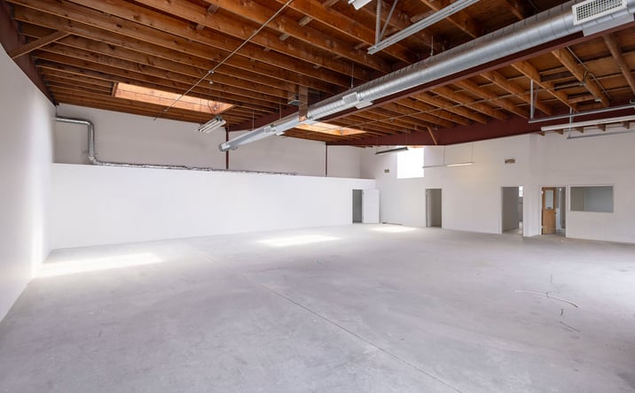 Pictures of Industrial property located at 4625 W Washington Blvd, Los Angeles, CA 90016 for lease - image #1