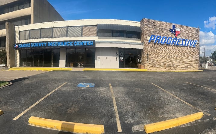 Pictures of Retail, Office, Special Purpose property located at 825 Southmore Ave, Pasadena, TX 77502 for lease - image #1