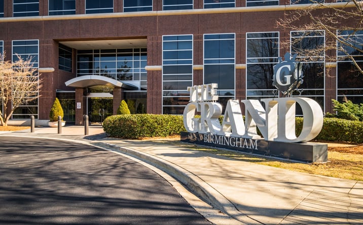 Pictures of Office property located at 3595 Grandview Parkway, Birmingham, AL 35243 for lease - image #1
