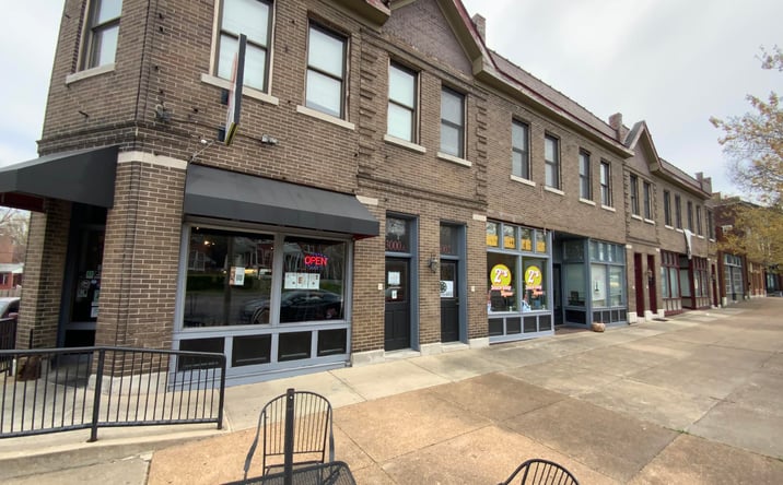 Pictures of Office property located at 3002-3006 S Jefferson Ave, St. Louis, MO 63118 for lease - image #1