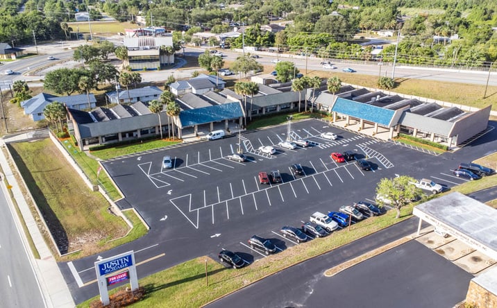 Pictures of Retail property located at 840 Deltona Blvd, Deltona, FL 32725 for lease - image #1