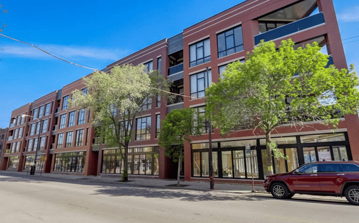 Pictures of Retail, Office, Restaurant property located at 3105 N Milwaukee Ave, Chicago, IL 60618 for lease - image #1