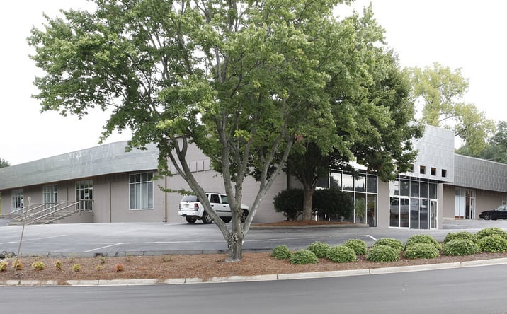 Pictures of Industrial property located at 2135 Defoor Hills Rd NW, Atlanta, GA 30318 for lease - image #1
