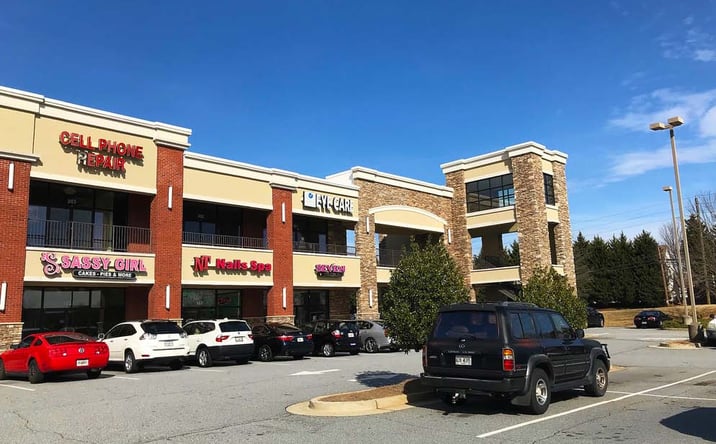 Pictures of Retail property located at 3153 Sugarloaf Parkway, Lawrenceville, GA 30045 for lease - image #1