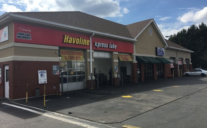Pictures of Retail property located at 652 Riverstone Parkway (Canton Hwy), Canton, GA 30114 for lease - image #1