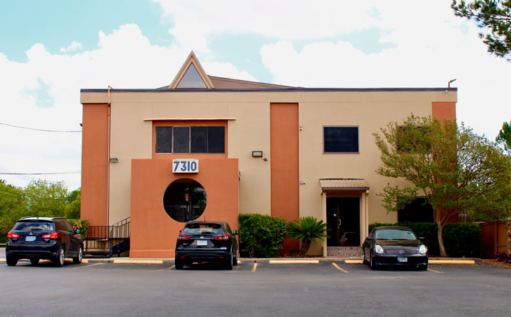 Pictures of Office property located at 7310 Blanco Rd, San Antonio, TX 78216 for lease - image #1