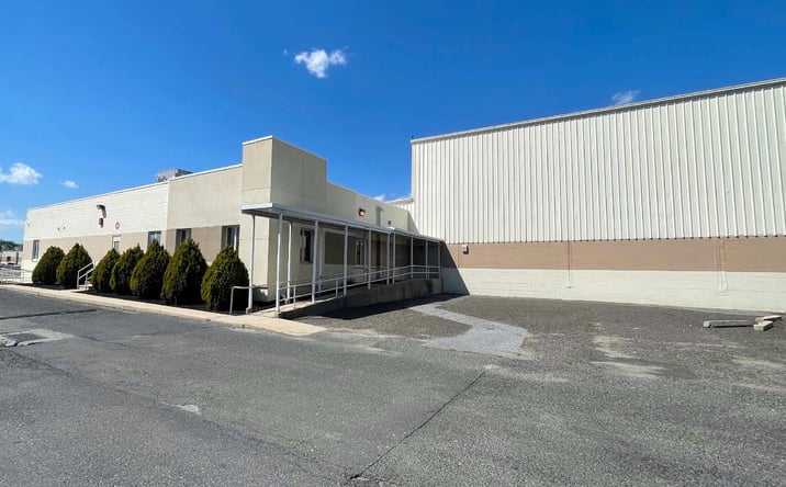 Pictures of Retail, Industrial property located at 46 NW Ave, Vineland, NJ 08360 for lease - image #1