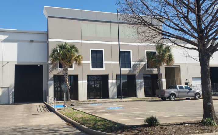 Pictures of Industrial property located at 10001 Fannin St, Houston, TX 77045 for lease - image #1