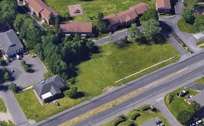 Pictures of Land property located at 1412 Route 130, Burlington, NJ 08016 for lease - image #1