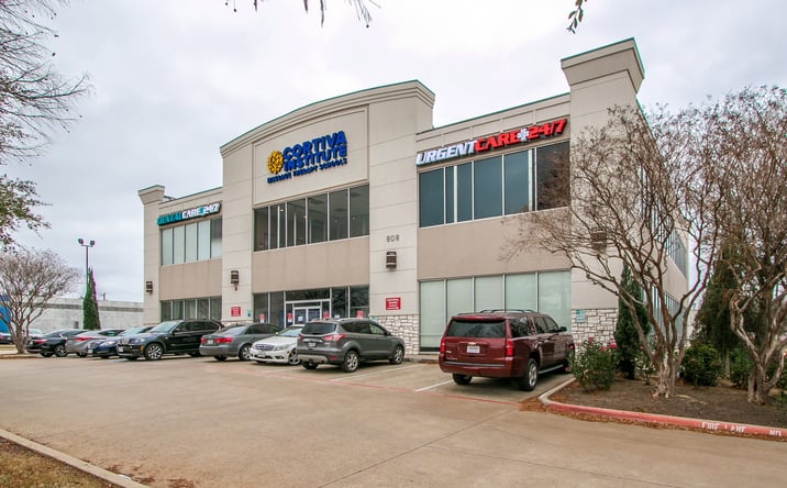 Pictures of Office, Retail property located at 808 W Interstate 20, Arlington, TX 76017 for lease - image #1