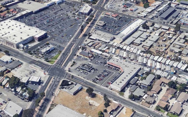 Pictures of Retail, Restaurant property located at 8050 Atlantic Ave, Cudahy, CA 90201 for lease - image #1