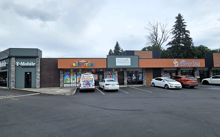 Pictures of Retail, Office property located at 3202 Ocean Beach Hwy, Longview, WA 98632 for lease - image #1