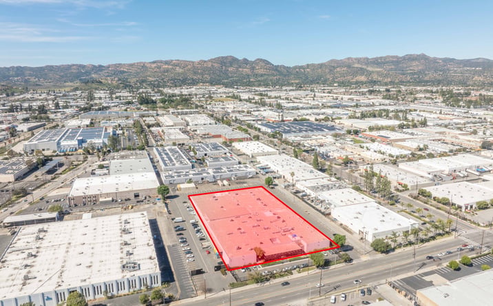 Pictures of Industrial property located at 9419 Mason Ave, Los Angeles, CA 91311 for lease - image #1