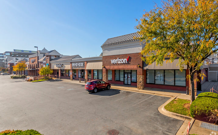 Pictures of Retail, Industrial, Restaurant property located at 1701 Rockville Pike, Rockville, MD 20852 for lease - image #1