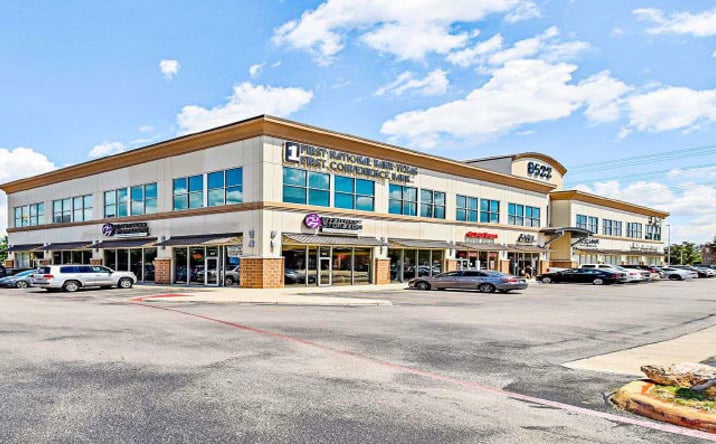 Pictures of Retail, Office property located at 8522 Broadway, San Antonio, TX 78217 for lease - image #1