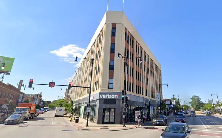 Pictures of Retail property located at 4015 N Milwaukee Ave, Chicago, IL 60641 for lease - image #1