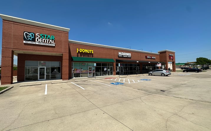Pictures of Retail property located at 8247 Rufe Snow Dr, Watauga, TX 76148 for lease - image #1