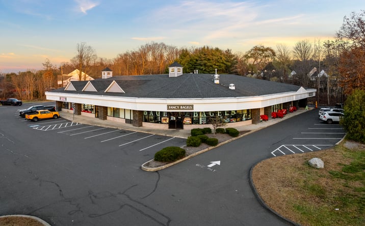 Pictures of Retail property located at 353 Scott Swamp Rd, Farmington, CT 06032 for lease - image #1