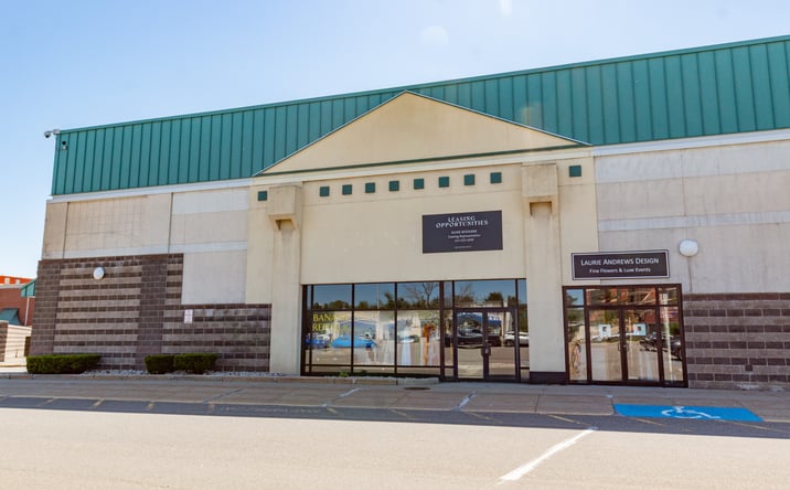 Pictures of Retail property located at 364 Maine Mall Rd, South Portland, ME 04106 for lease - image #1