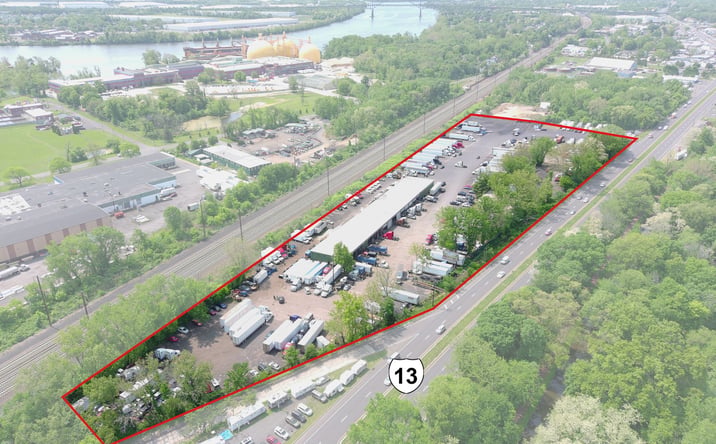 Pictures of Industrial property located at 7800 Bristol Pike, Levittown, PA 19057 for lease - image #1