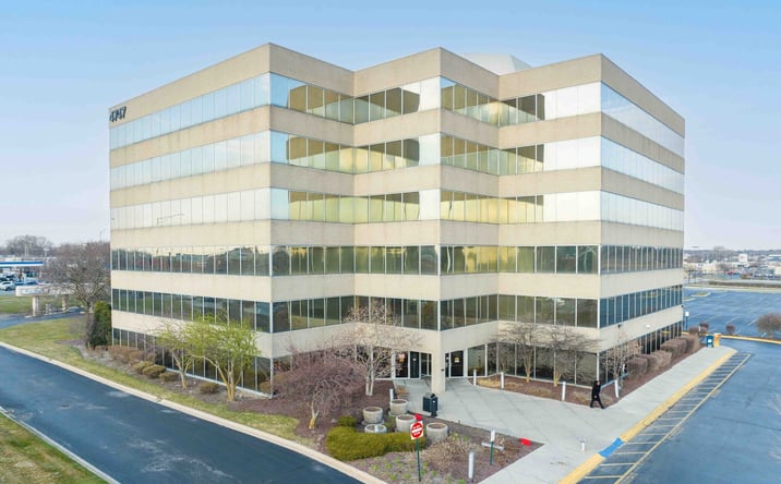 Pictures of Office property located at 4747 Lincoln Hwy, Matteson, IL 60443 for lease - image #1