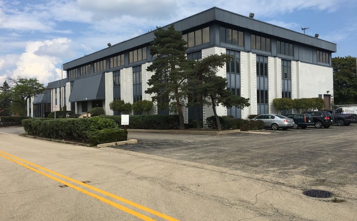Pictures of Office property located at N Skokie Hwy, Lake Bluff, IL 60044 for lease - image #1