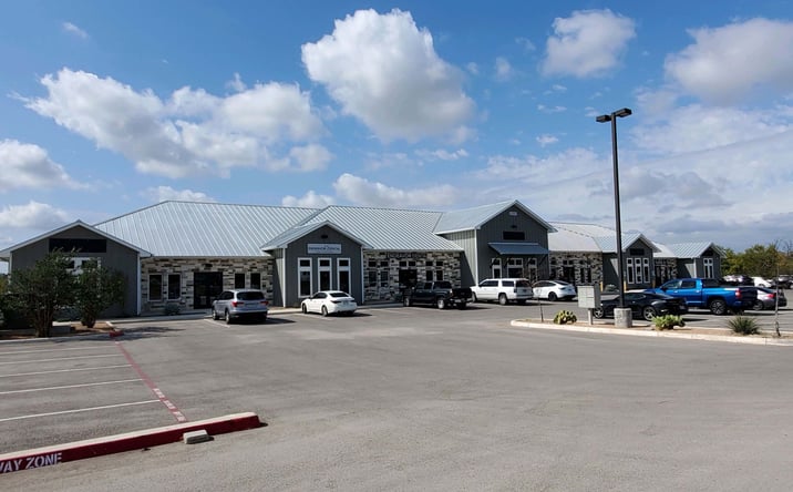 Pictures of Retail property located at 2251 FM 1103, Cibolo, TX 78108 for lease - image #1