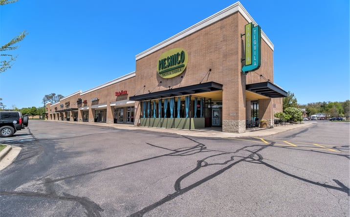 Pictures of Retail property located at 2881 Crooks Rd, Rochester Hills, MI 48309 for lease - image #1