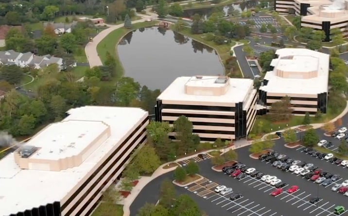 Pictures of Office property located at 25, 75, 100, 200 & 300 Tri State International, Lincolnshire, IL 60069 for lease - image #1