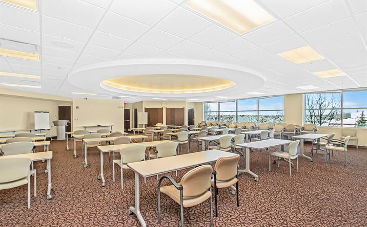 Pictures of Office property located at 2088 W Ogden Ave, Aurora, IL 60504 for lease - image #1