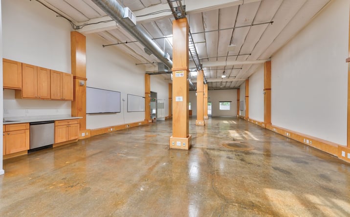 Pictures of Retail, Industrial property located at 977 Commercial St, Palo Alto, CA 94303 for lease - image #1