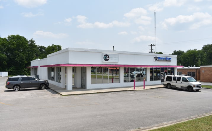 Pictures of Office, Retail property located at 1760 Decherd Blvd, Decherd, TN 37324 for lease - image #1