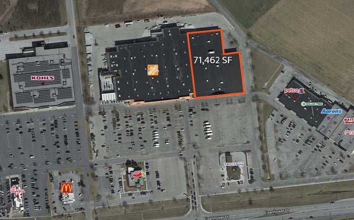Pictures of Retail property located at 400 Eisenhower Drive, Hanover, PA 17331 for lease - image #1