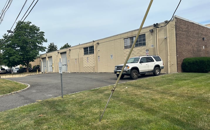 Pictures of Retail, Office, Industrial property located at 185 W Sumner Ave, Kenilworth, NJ 07033 for lease - image #1