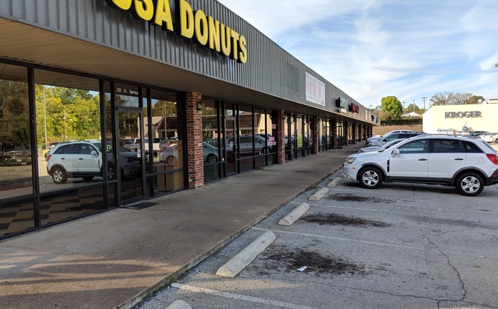 Pictures of Office property located at 321 E Spring St, Palestine, TX 75801 for lease - image #1
