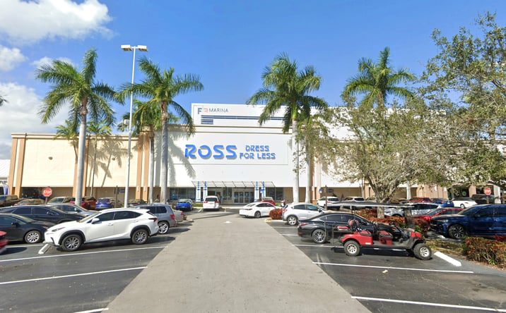 Pictures of Retail, Office, Restaurant property located at 1303 - 1471 SE 17th St, Fort Lauderdale, FL 33316 for lease - image #1