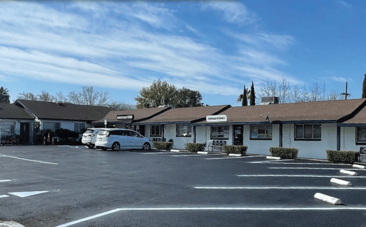 Pictures of Retail property located at 3774 Railroad Ave, Pittsburg, CA 94565 for lease - image #1