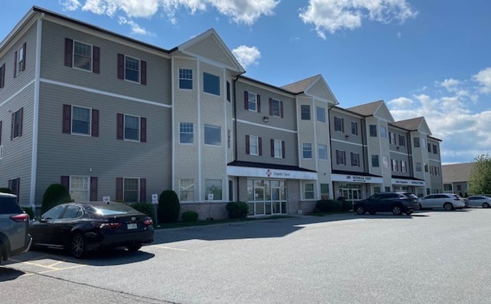 Pictures of Office property located at 380R Merrimack St, Methuen, MA 01844 for lease - image #1